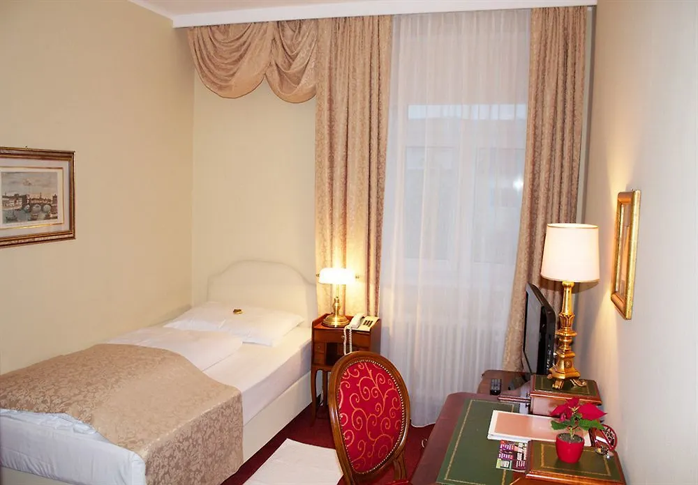 Hotel Vier Jahreszeiten Salzburg