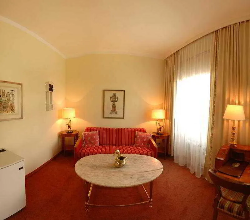 Hotel Vier Jahreszeiten זלצבורג