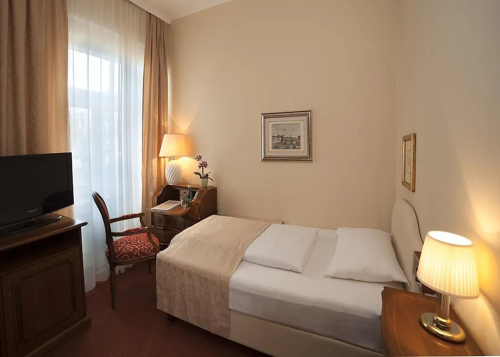 Hotel Vier Jahreszeiten זלצבורג